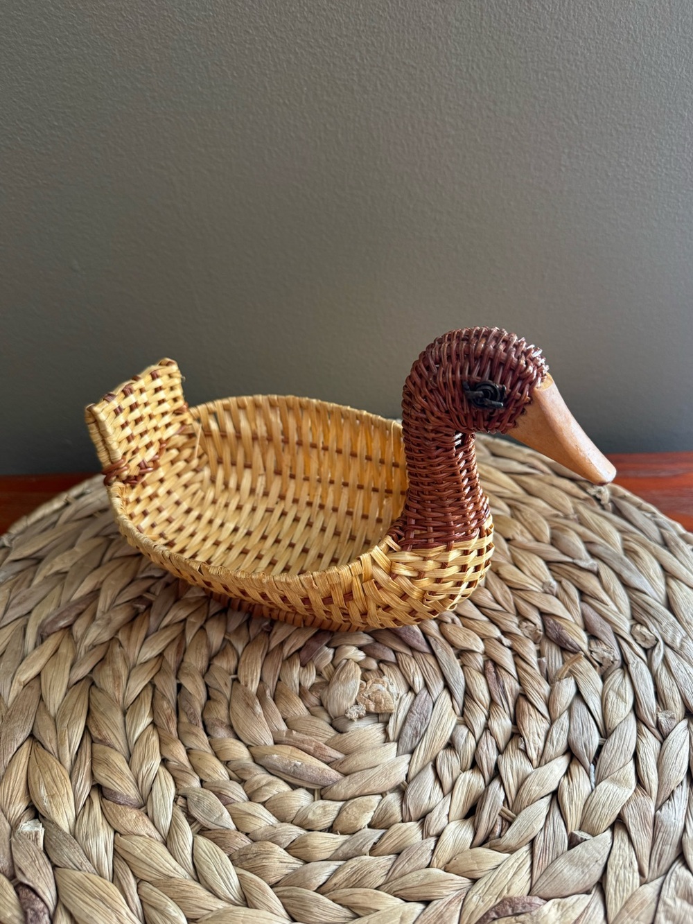 🍑2/$20 Mix & Match Listings Vintage Wicker Duck Basket - Small